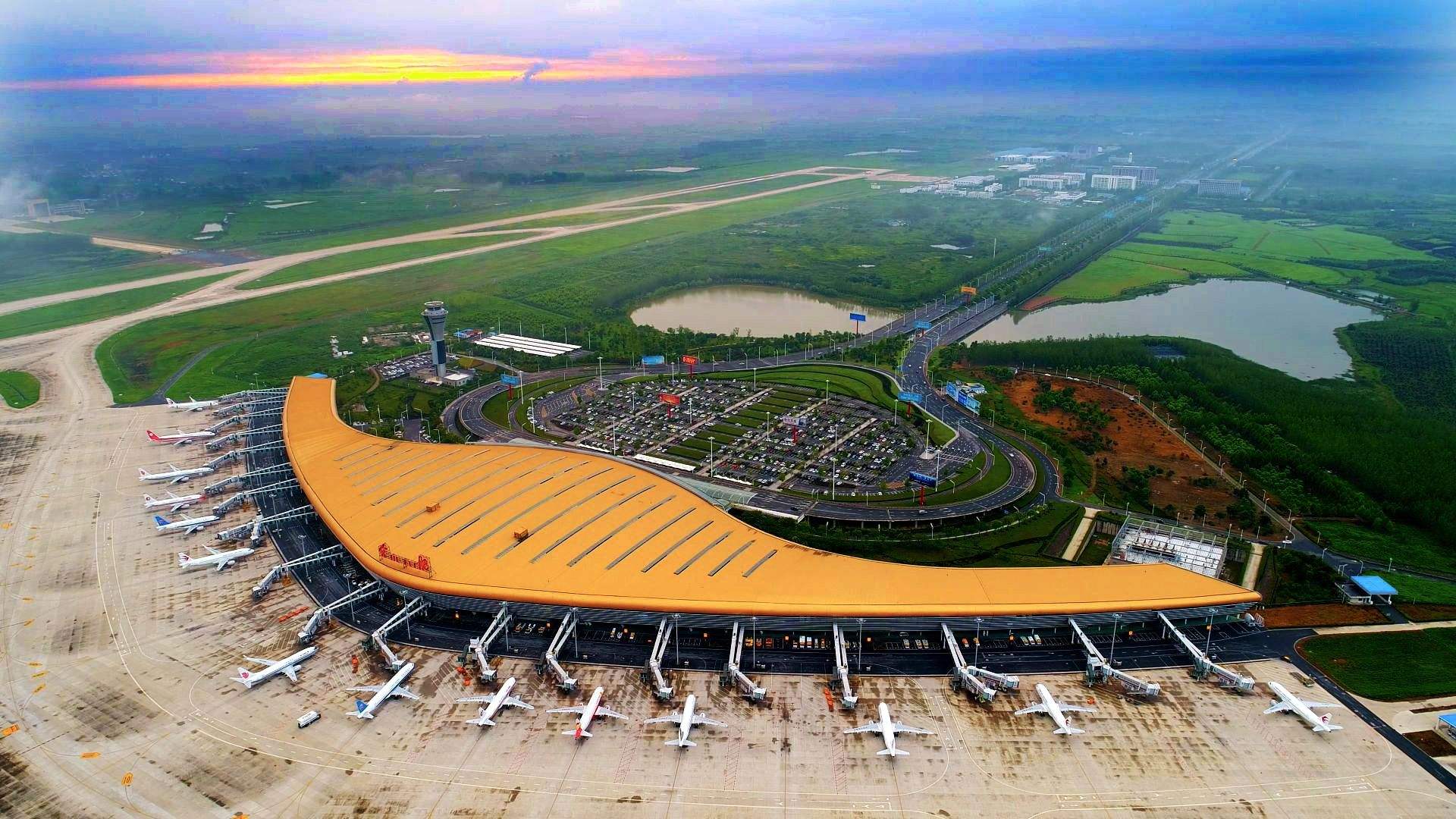 青岛胶东国际机场正式启用 山东首个4F级机场臻选四季沐歌清洁能源综合解决方案 - V客暖通网